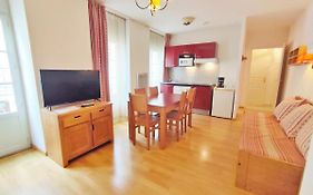 Ostal, T3, centre Luchon, wifi, casier à skis, ascenseur, 6 personnes